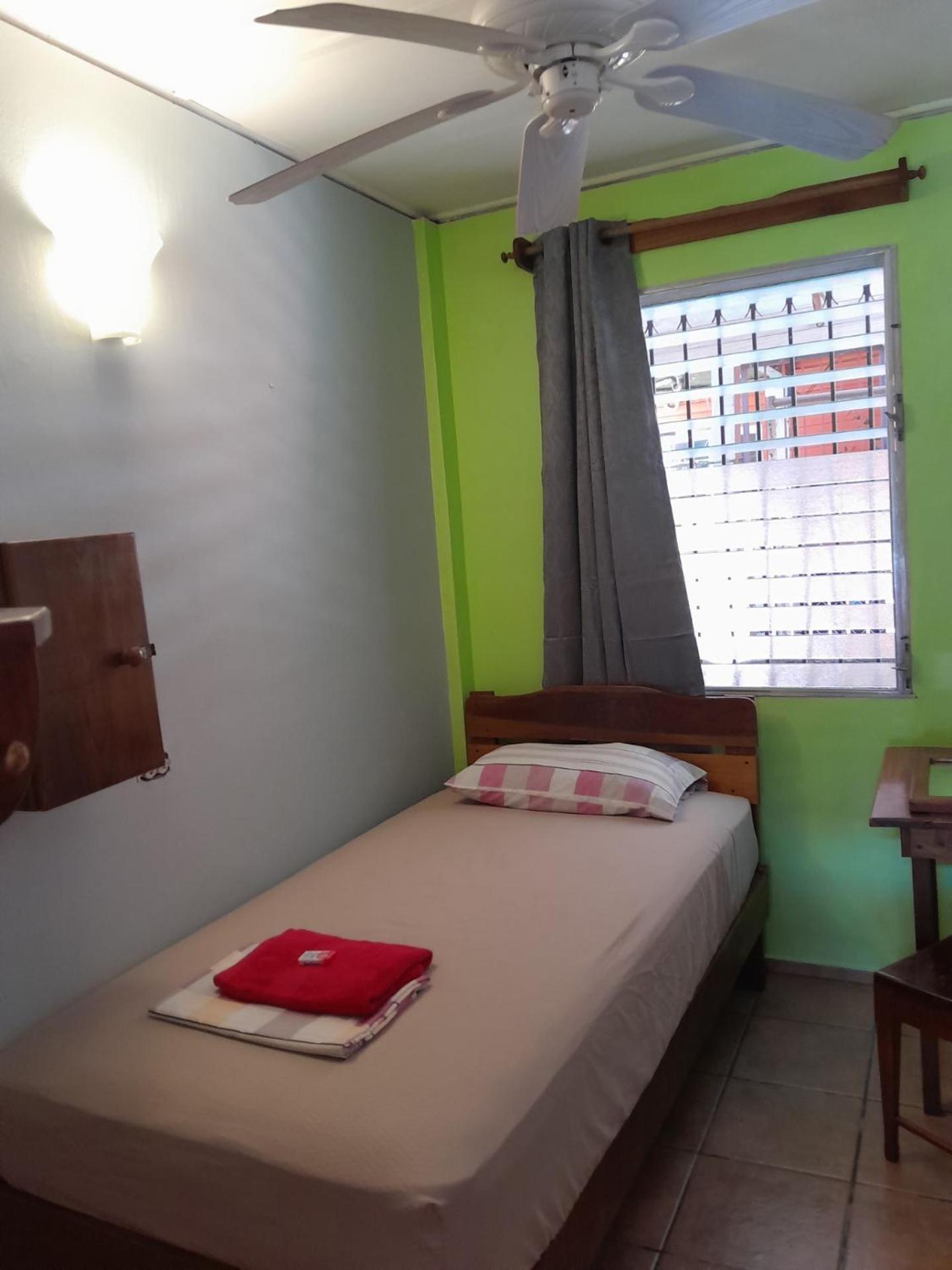 Hostal Hansi Bocas Town Ngoại thất bức ảnh