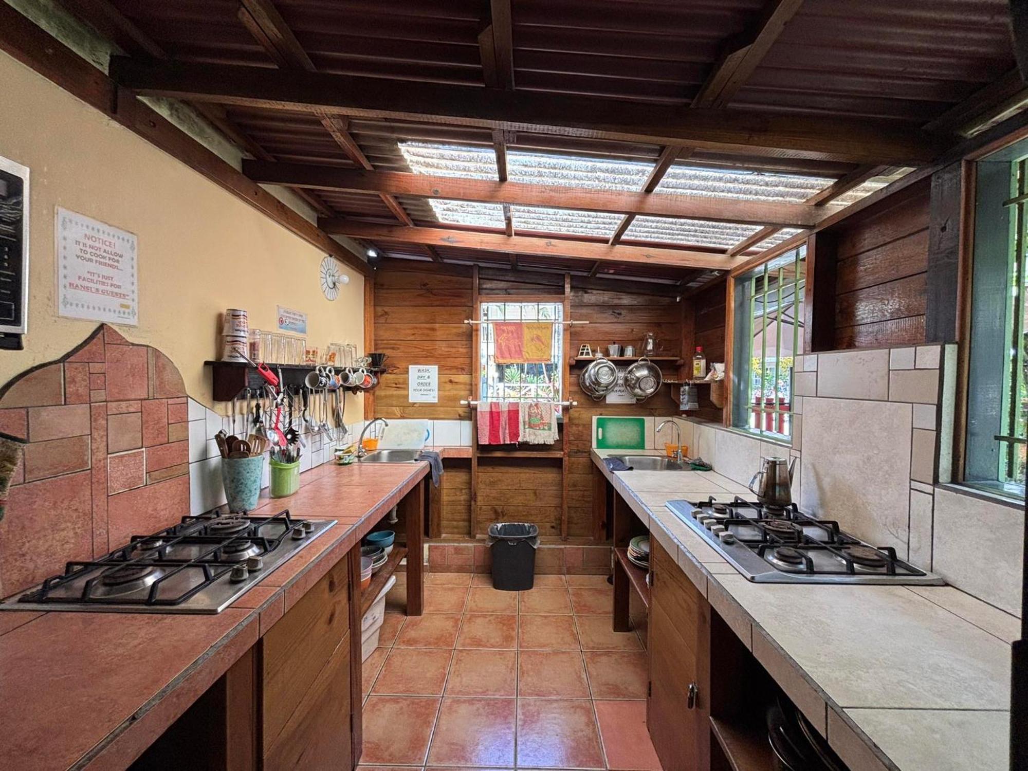 Hostal Hansi Bocas Town Ngoại thất bức ảnh